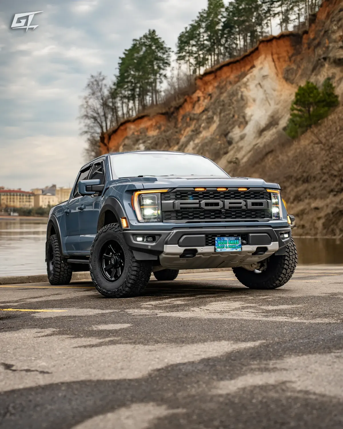 GT Off-Road Invasion wheel