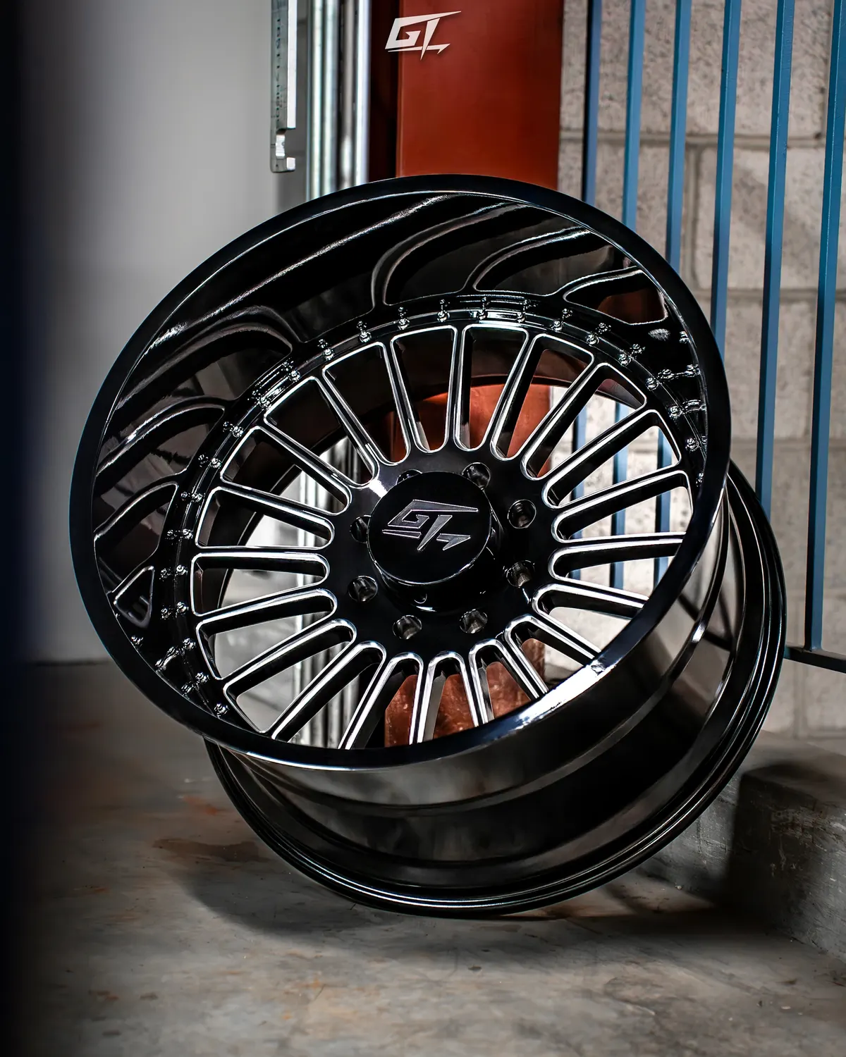 GT Off-Road Strike wheel